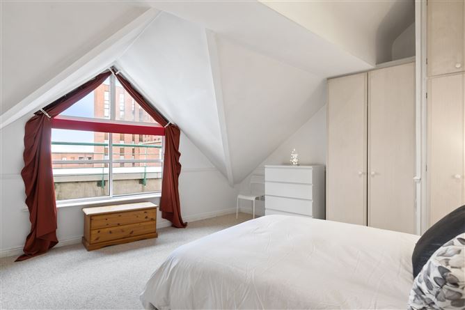 33 Harcourt Hall, South City Centre, Dublin 2