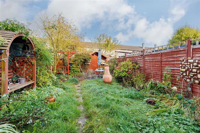 45 Sarsfield Park, Lucan, Dublin