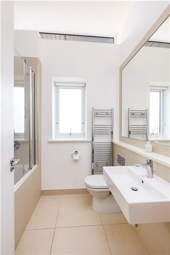 32 The Terrace, Robswall, Malahide, Co. Dublin