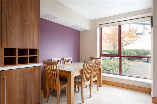 9 Castlegate Copse, Lucan, Dublin