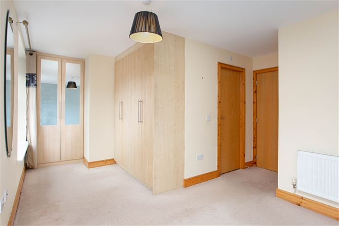 9 Castlegate Copse, Lucan, Dublin