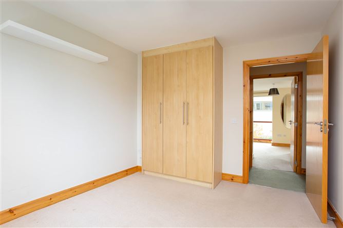 9 Castlegate Copse, Lucan, Dublin
