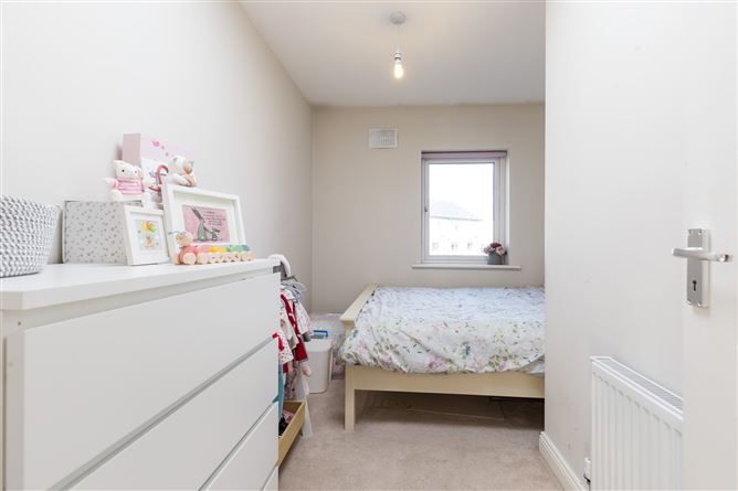 39 Oakhill, Gorey, Co. Wexford