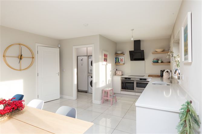 39 Oakhill, Gorey, Co. Wexford