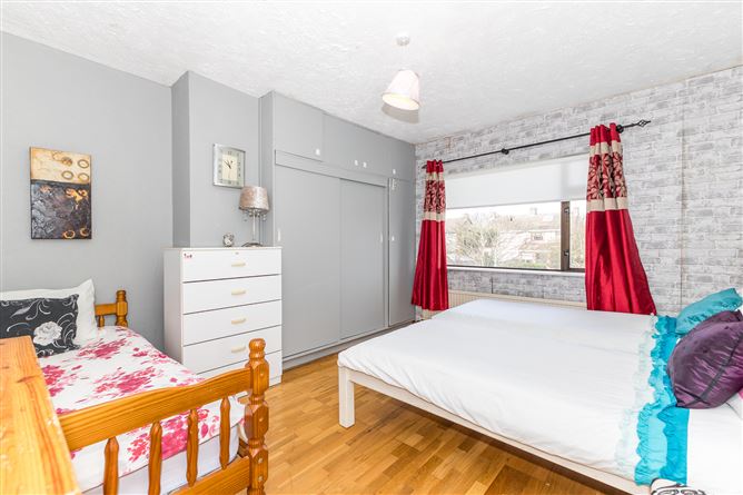 15 Glenayle Road, Raheny,   Dublin 5