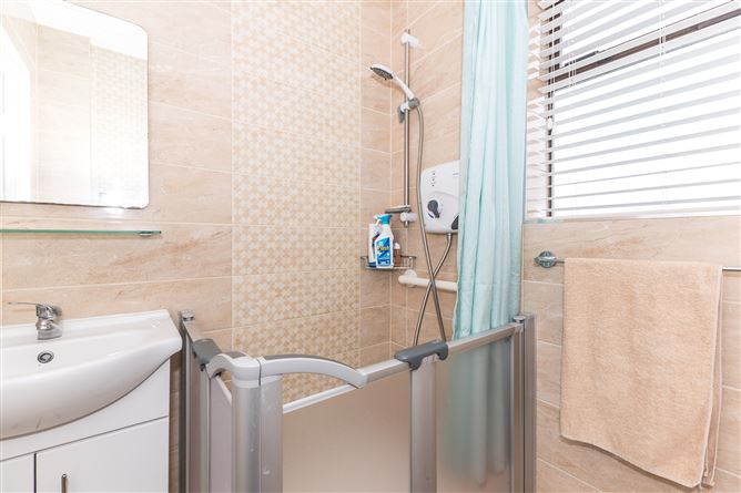 15 Glenayle Road, Raheny,   Dublin 5