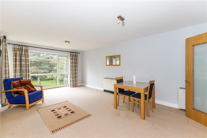 204 The  Maple, Grange Hall, Rathfarnham, Dublin 16
