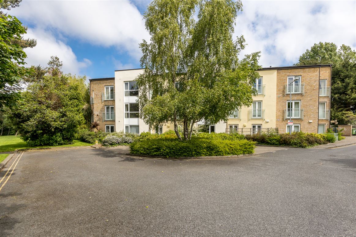 204 The  Maple, Grange Hall, Rathfarnham, Dublin 16