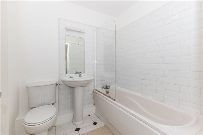 204 The  Maple, Grange Hall, Rathfarnham, Dublin 16