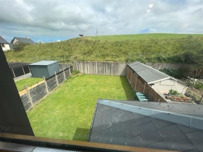6 Cuirt Merriman, Ennistymon, Clare