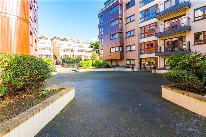 42 St Johns Wells Way, Kilmainham, Dublin 8