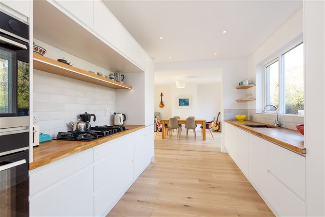 103 Clontarf Road, Clontarf, Dublin 3