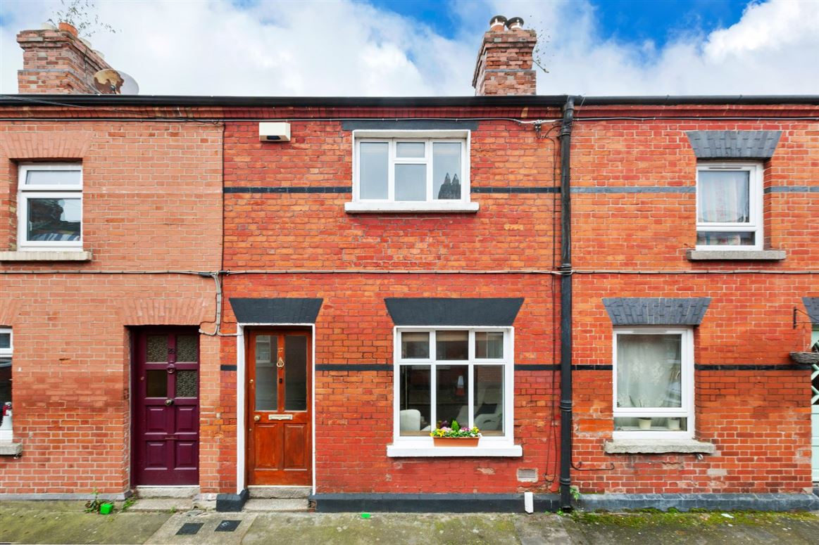 27 Great Western Villas, Phibsboro, Dublin 7