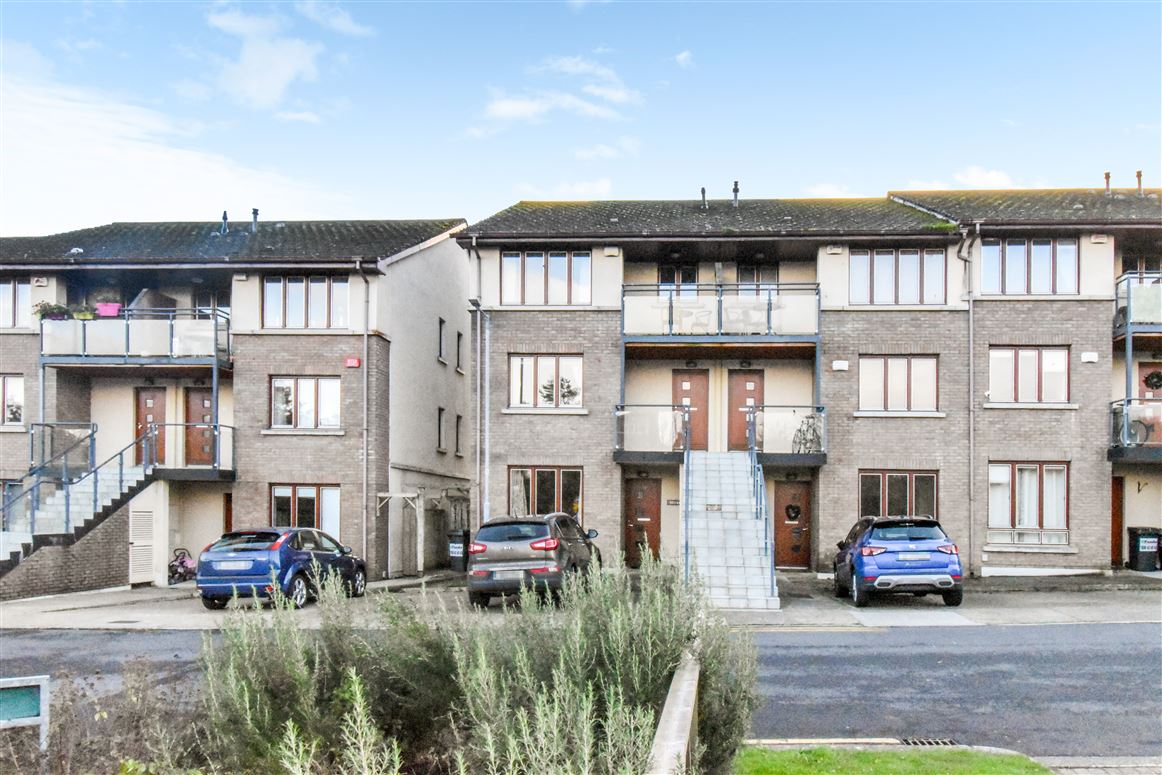 16 Belarmine Vale, Stepaside, Dublin 18