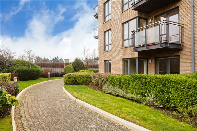 23 Ely Hall, Hazelbrook Square, Whitehall Road, Churchtown,   Dublin 14