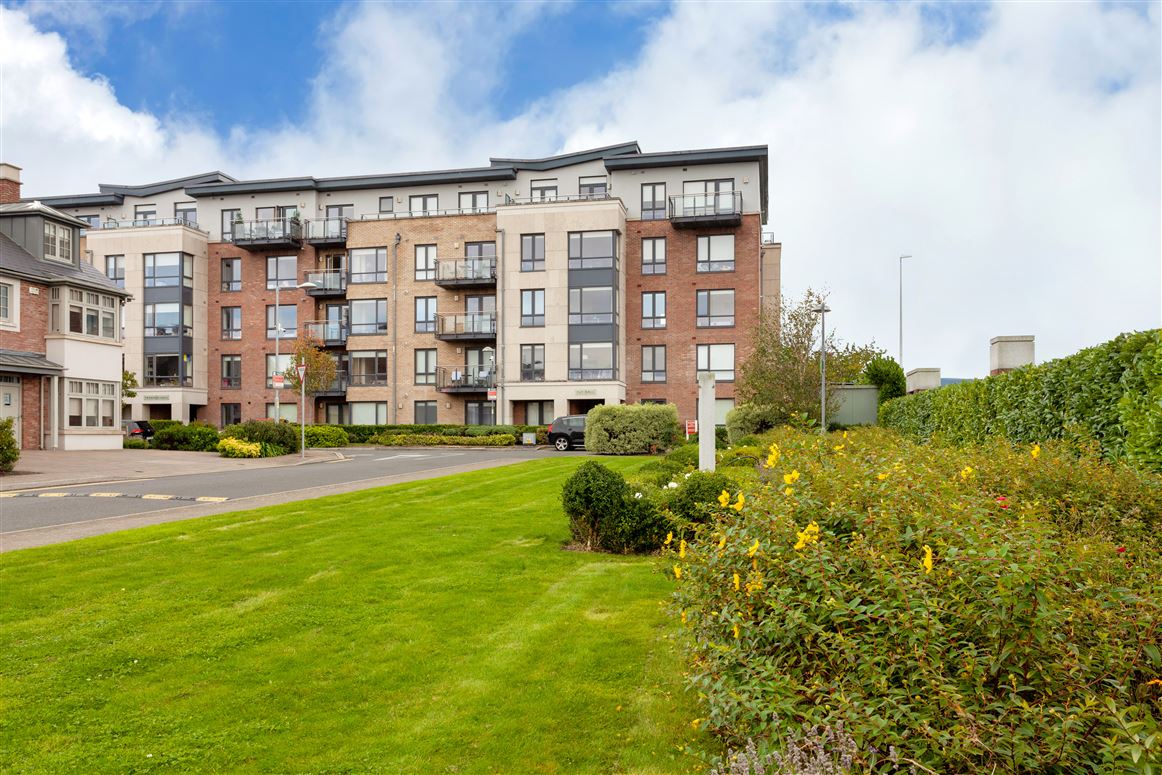 23 Ely Hall, Hazelbrook Square, Whitehall Road, Churchtown,   Dublin 14
