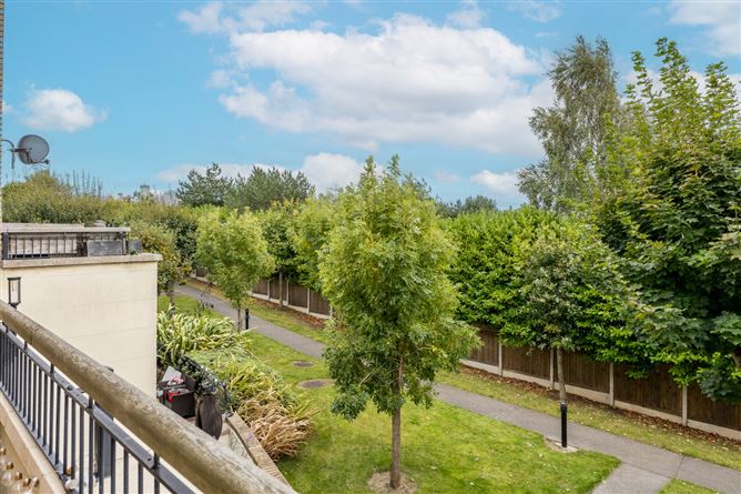 36 Oak Hall, Malahide,   County Dublin