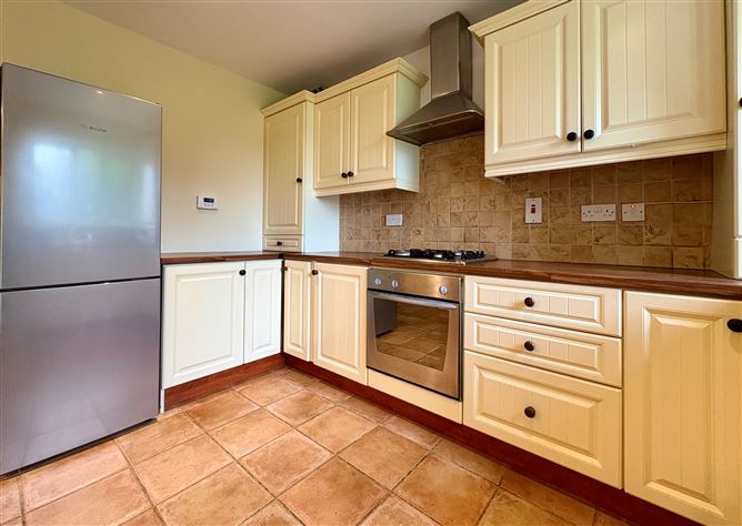 64 Chapelfields, Urlingford, Kilkenny