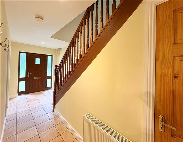 64 Chapelfields, Urlingford, Kilkenny