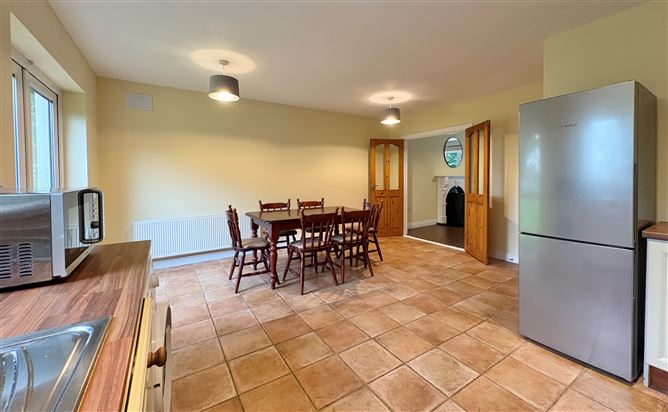 64 Chapelfields, Urlingford, Kilkenny