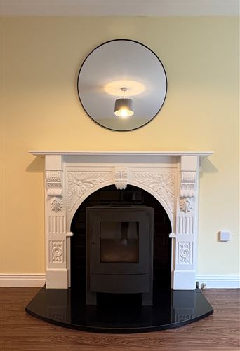 64 Chapelfields, Urlingford, Kilkenny