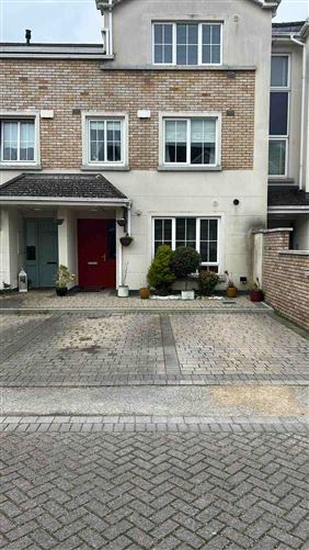 12 Peyton Drive, Rathcoole, Co. Dublin