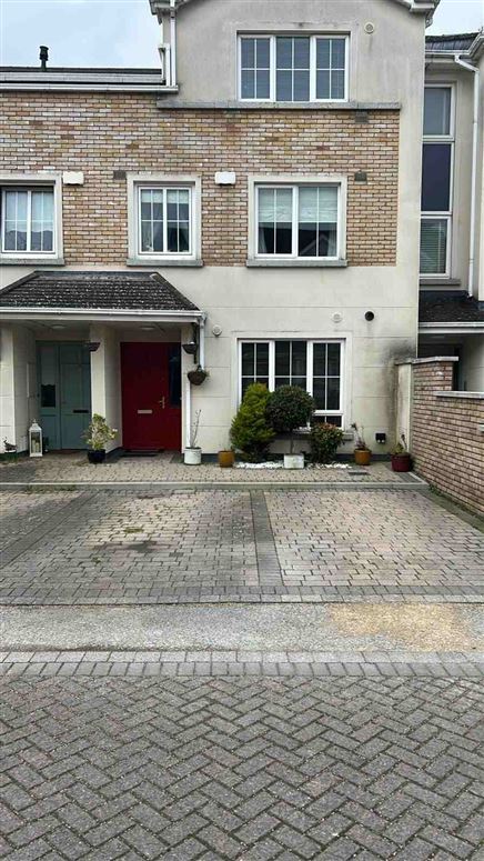 12 Peyton Drive, Rathcoole, Co. Dublin