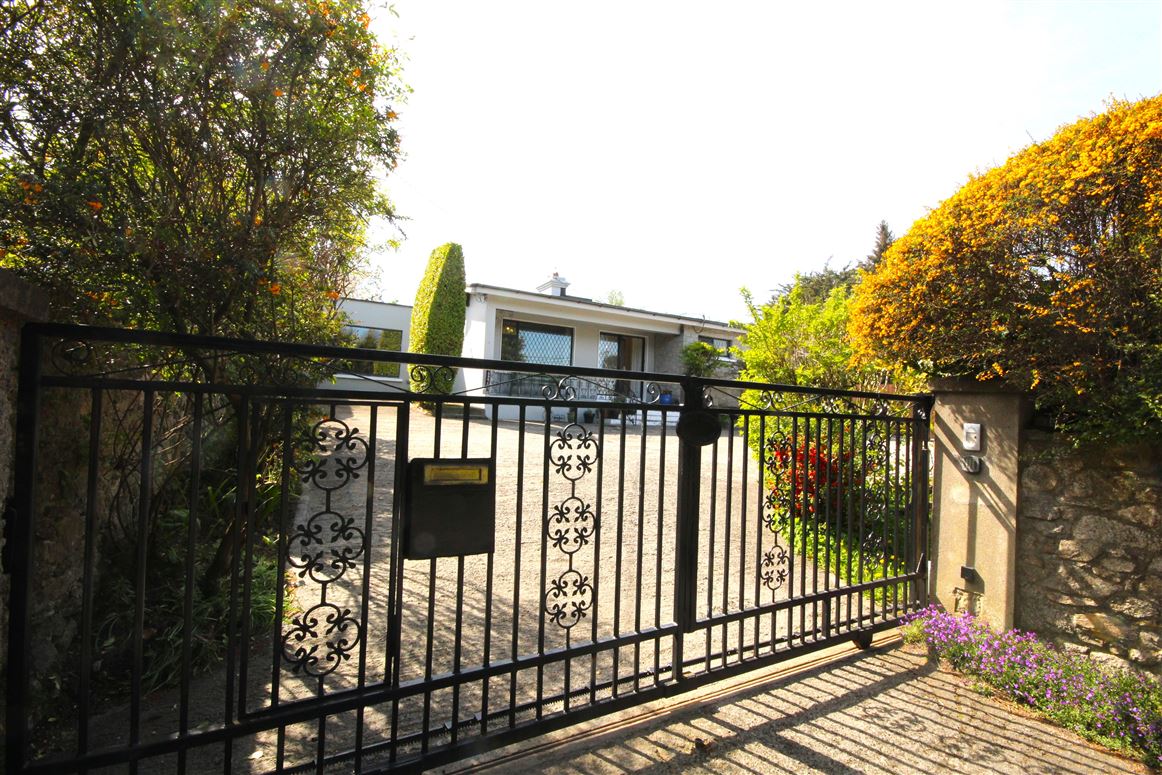 Bunny Lodge, Mount Venus Road, Rathfarnham, Dublin 16