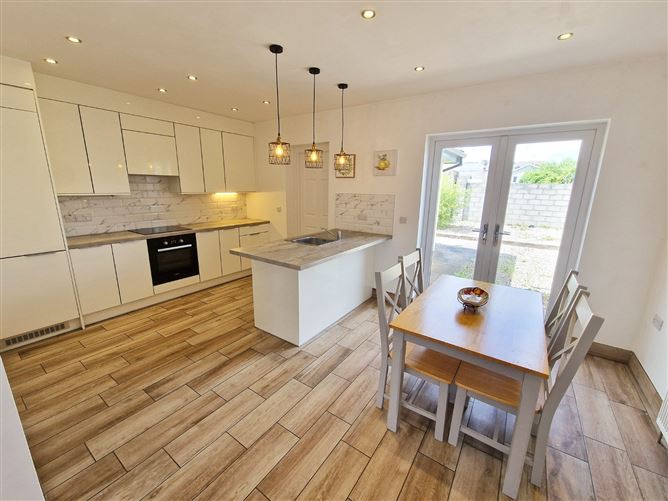 12 Sli An Fhearghas, Clarecastle, Co. Clare