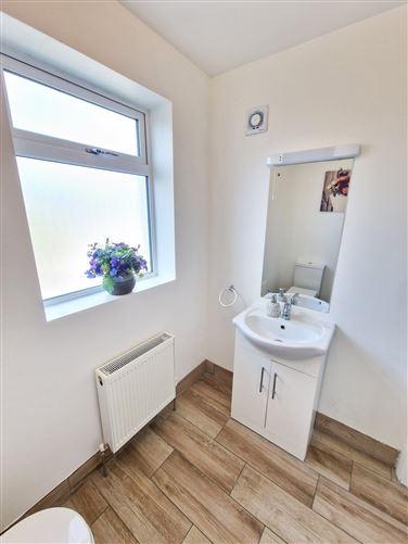 Photo 12 of 27 — 12 Sli An Fhearghas, Clarecastle, Co. Clare
