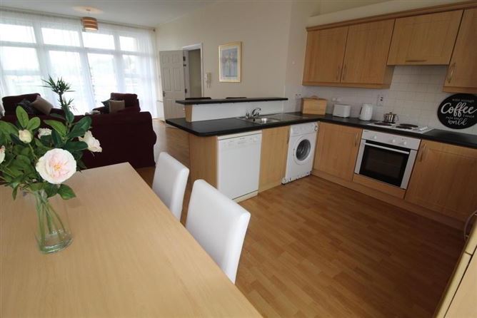 12 Inver Geal, Carrick-on-shannon, Roscommon