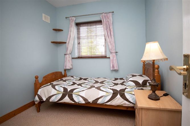 10 Ashfield East, Old Golf Links Road, Kilkenny