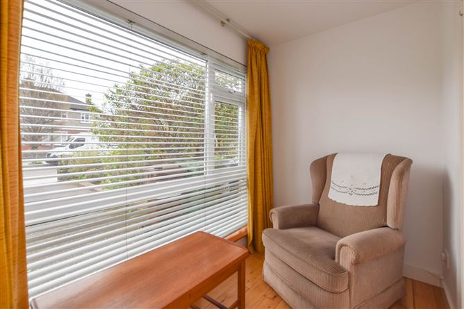 19 Leopardstown Park, Stillorgan, Dublin