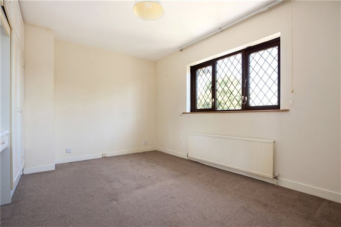 41 Tudor Lawns, Leopardstown Road, Foxrock, Dublin 18