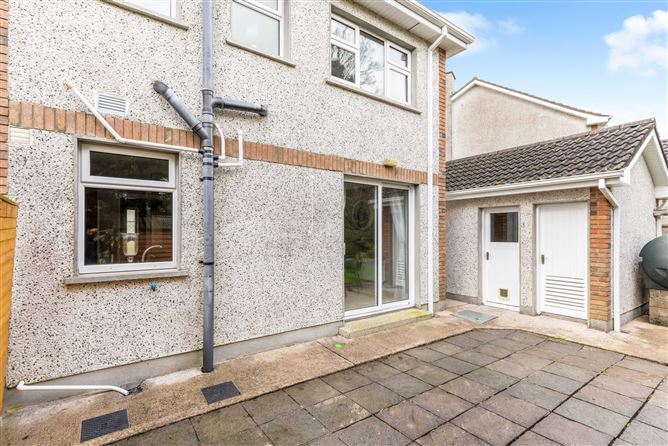 24 Cherrymount, Cavan