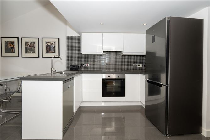 2 Scabeg Terrace, South Douglas Road, Cork