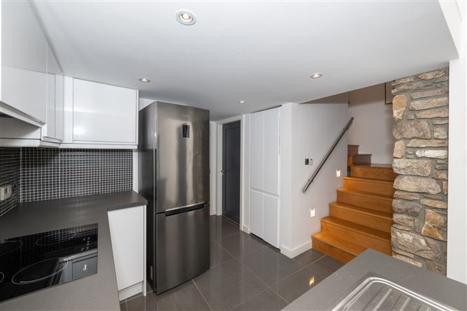 2 Scabeg Terrace, South Douglas Road, Cork