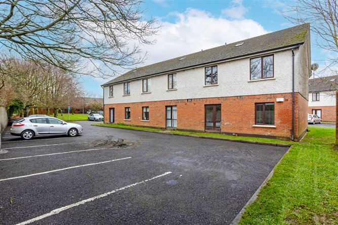 35 The Maples, Moorefield Road, Newbridge, Kildare