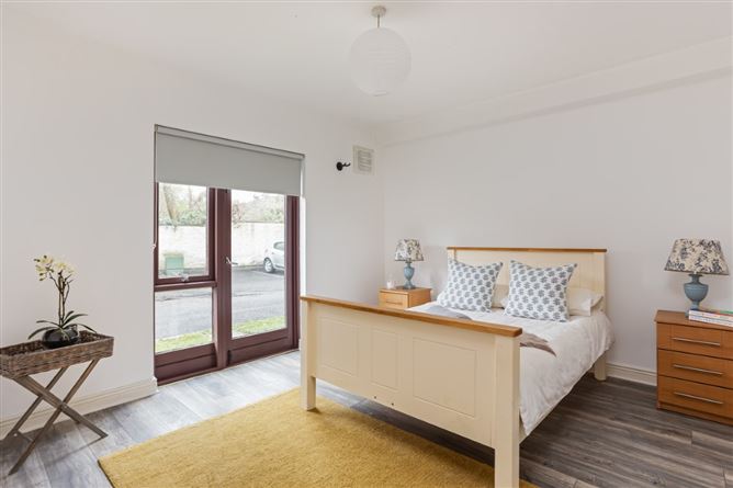 35 The Maples, Moorefield Road, Newbridge, Kildare