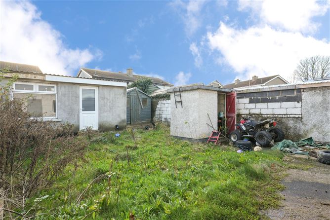 10 Lindisfarne Vale, Clondalkin, Dublin 22, D22 Y306