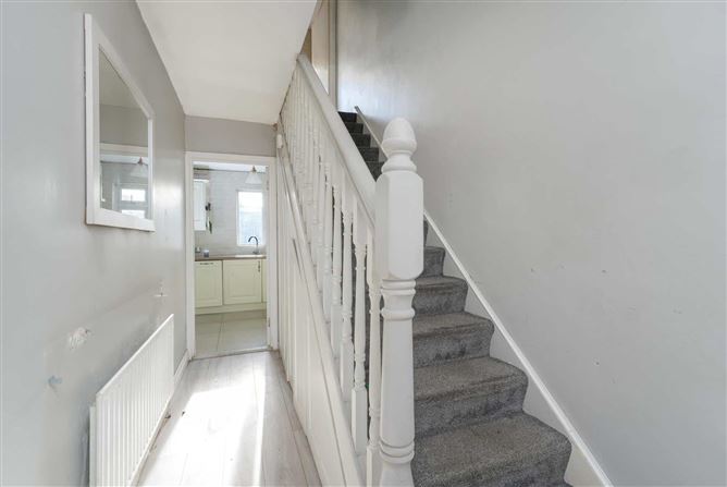 10 Lindisfarne Vale, Clondalkin, Dublin 22, D22 Y306