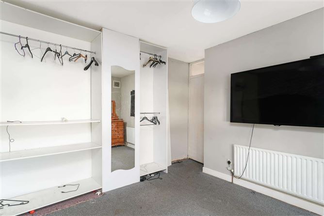 10 Lindisfarne Vale, Clondalkin, Dublin 22, D22 Y306