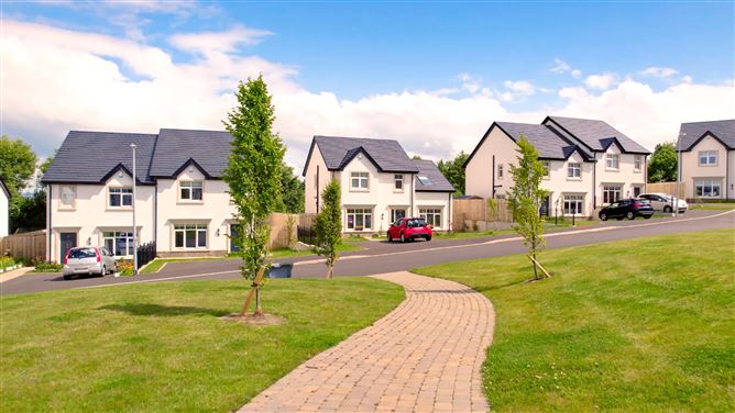 56 Crieve Mor Avenue, Crievesmith, Letterkenny, Co. Donega;