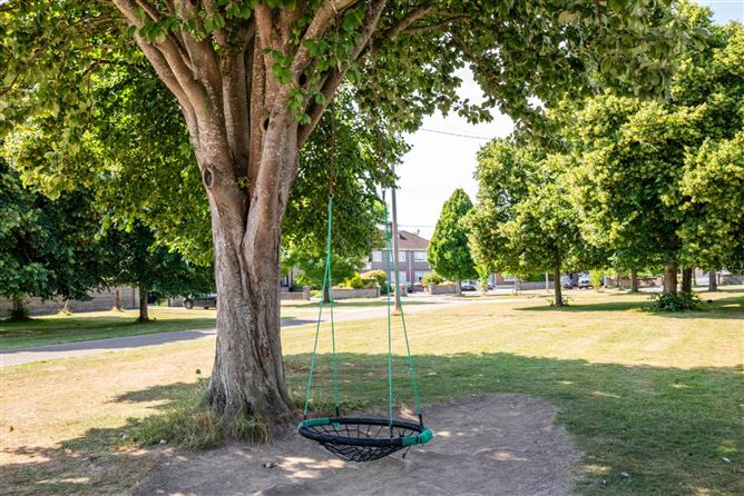 Photo 33 of 34 — 23 Drummartin Park, Goatstown, Dublin 14