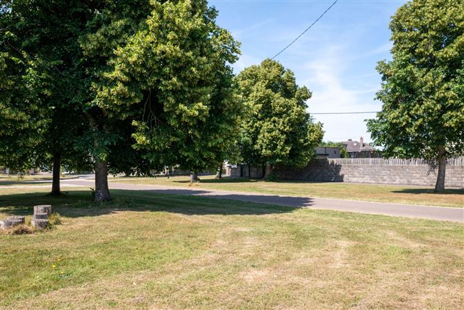 Photo 32 of 34 — 23 Drummartin Park, Goatstown, Dublin 14