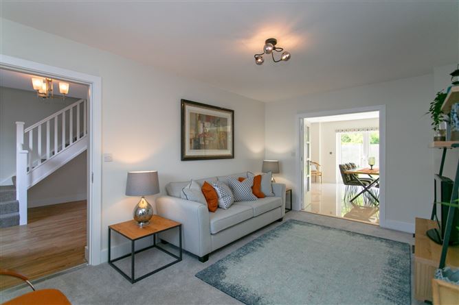 2 Avoca, Lower Road, Shankill, Dublin 18