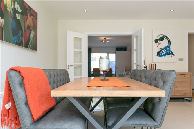 2 Avoca, Lower Road, Shankill, Dublin 18