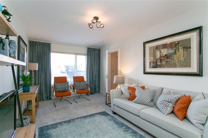 2 Avoca, Lower Road, Shankill, Dublin 18
