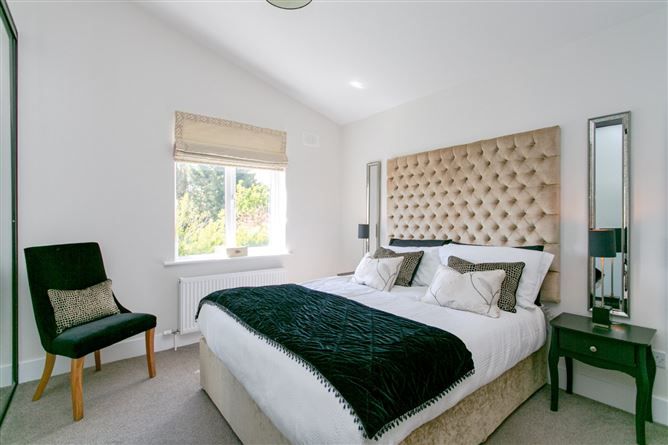 2 Avoca, Lower Road, Shankill, Dublin 18