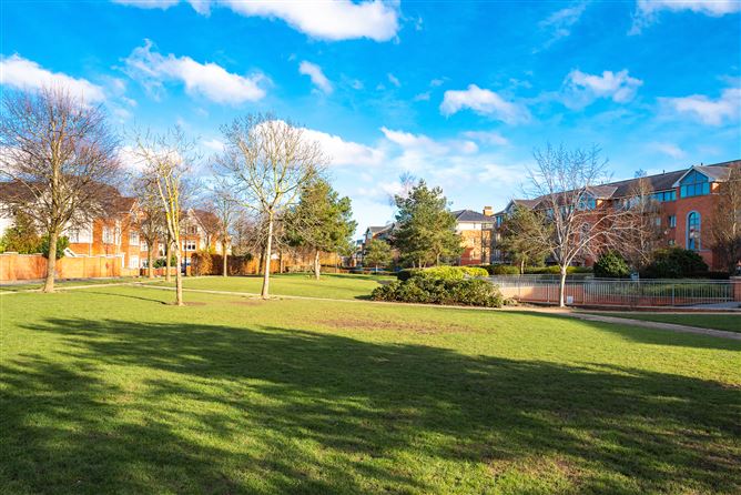 16 Beech Lodge, Farmleigh Avenue, Farmleigh Woods, Castleknock, Dublin 15